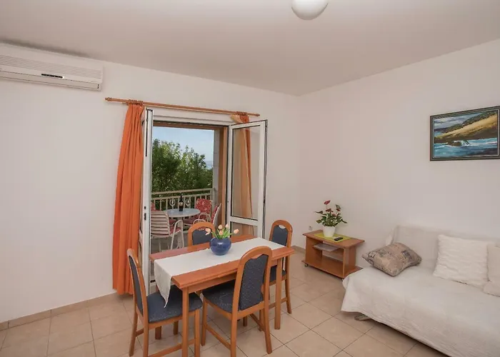 Apartament Ivka *